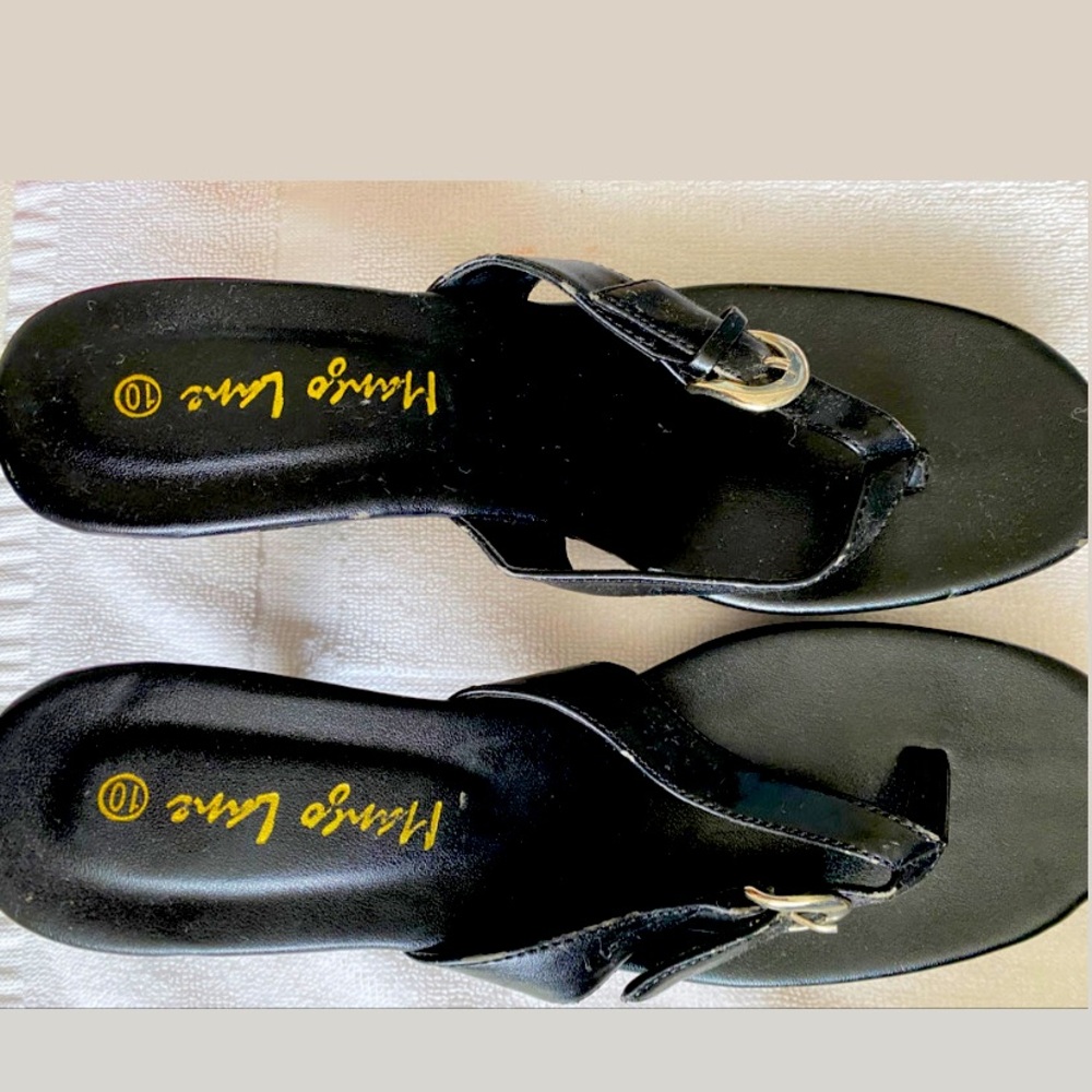 Mango Lane Black Thong Sandals